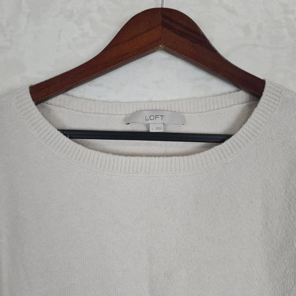 Loft Womens Cream Feather Cuff Crew Neck Sweater Large NWT Ivory Knit Pullover